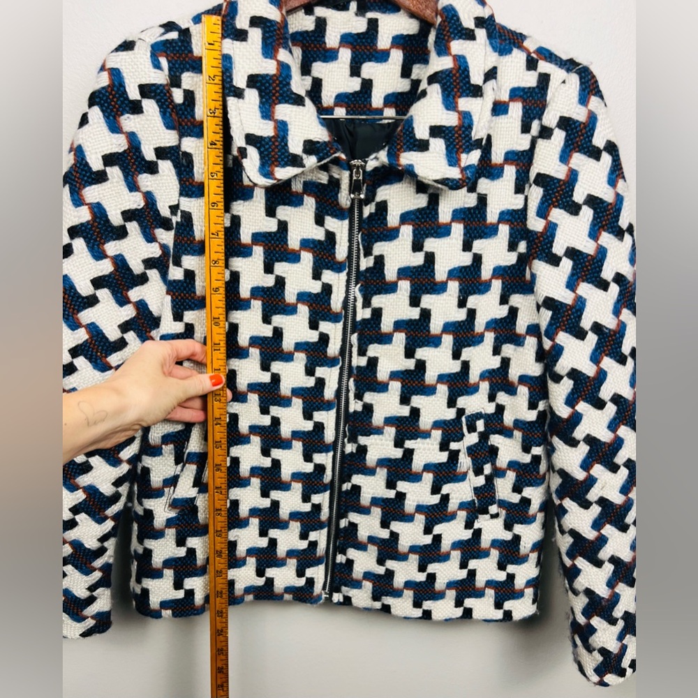 Retro Geometric Pattern Jacket – Retro Zip-Up Statement Jacket – Fits M/L - Picture 9 of 12